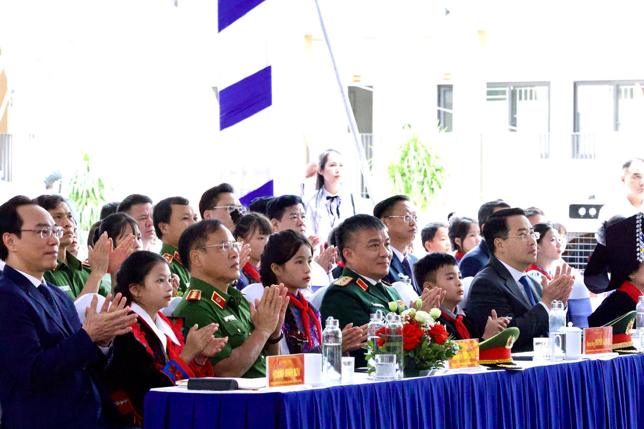 Thủ tướng Chính phủ Lê Minh Hưng: Giáo dục phải đi trước một bước, tạo động lực phát triển đất nước
