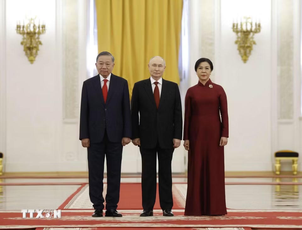 Tổng thống Nga Putin chủ tr&igrave; Lễ đ&oacute;n Tổng B&iacute; thư, Chủ tịch nước T&ocirc; L&acirc;m c&ugrave;ng Phu nh&acirc;n- Ảnh 2.