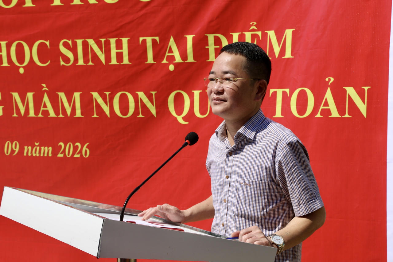 Tiến sĩ Vũ Ho&agrave;i Nam - B&iacute; thư Đảng ủy, Tổng Bi&ecirc;n tập B&aacute;o Ph&aacute;p luật Việt Nam ph&aacute;t biểu tại buổi lễ. (Ảnh: L&ecirc; Hanh)