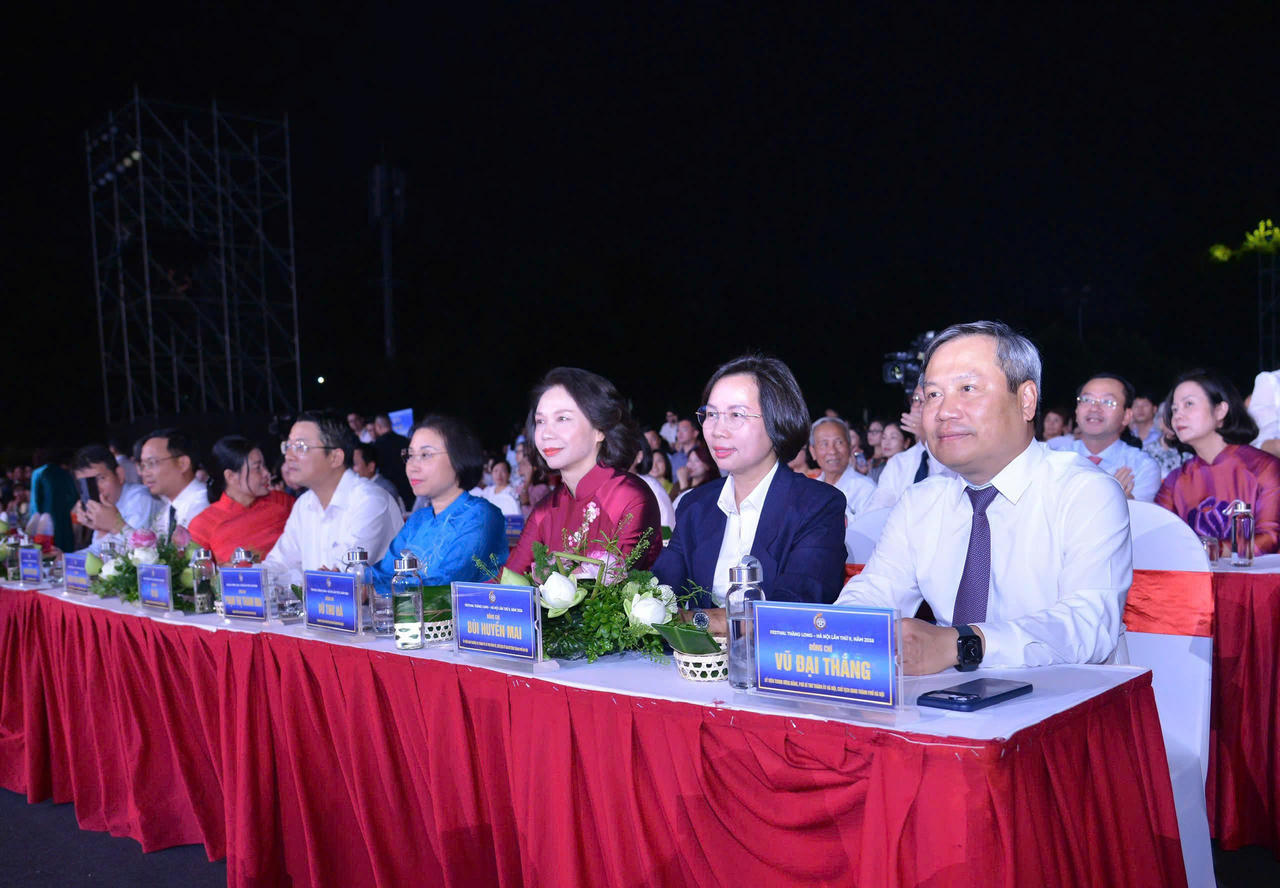 C&aacute;c đại biểu TP H&agrave; Nội dự lễ khai mạc.