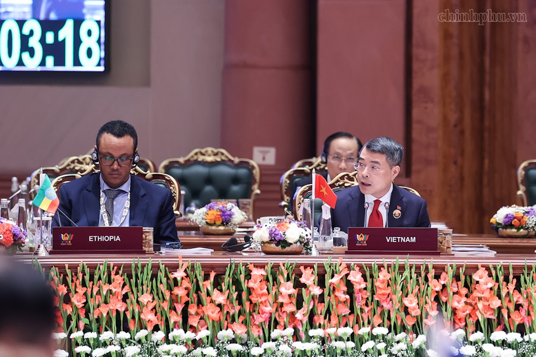 Thủ tướng L&ecirc; Minh Hưng đề xuất ba định hướng lớn tại Hội nghị thượng đỉnh BRICS- Ảnh 5.