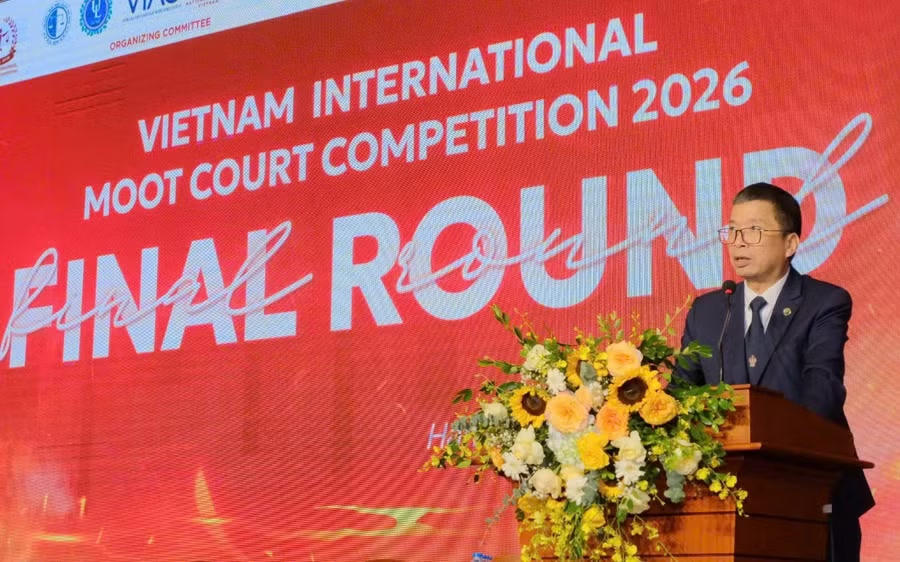 PGS.TS. Nguyễn Văn Quang - Ph&oacute; Hiệu trưởng Trường Đại học Luật H&agrave; Nội.