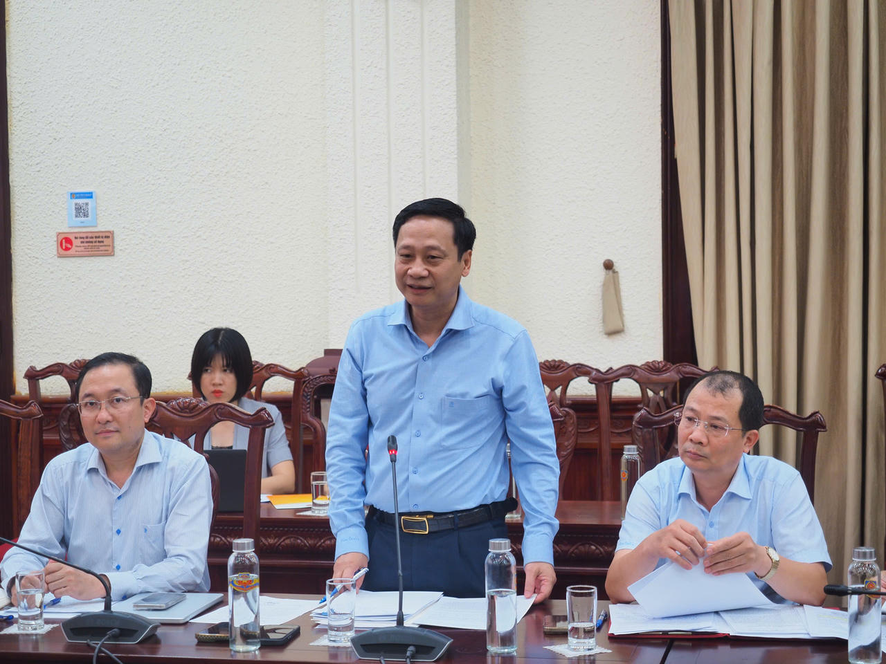 Ph&oacute; Trưởng Ban Thi đua - Khen thưởng Trung ương Phạm Đức To&agrave;n ph&aacute;t biểu tại cuộc họp.