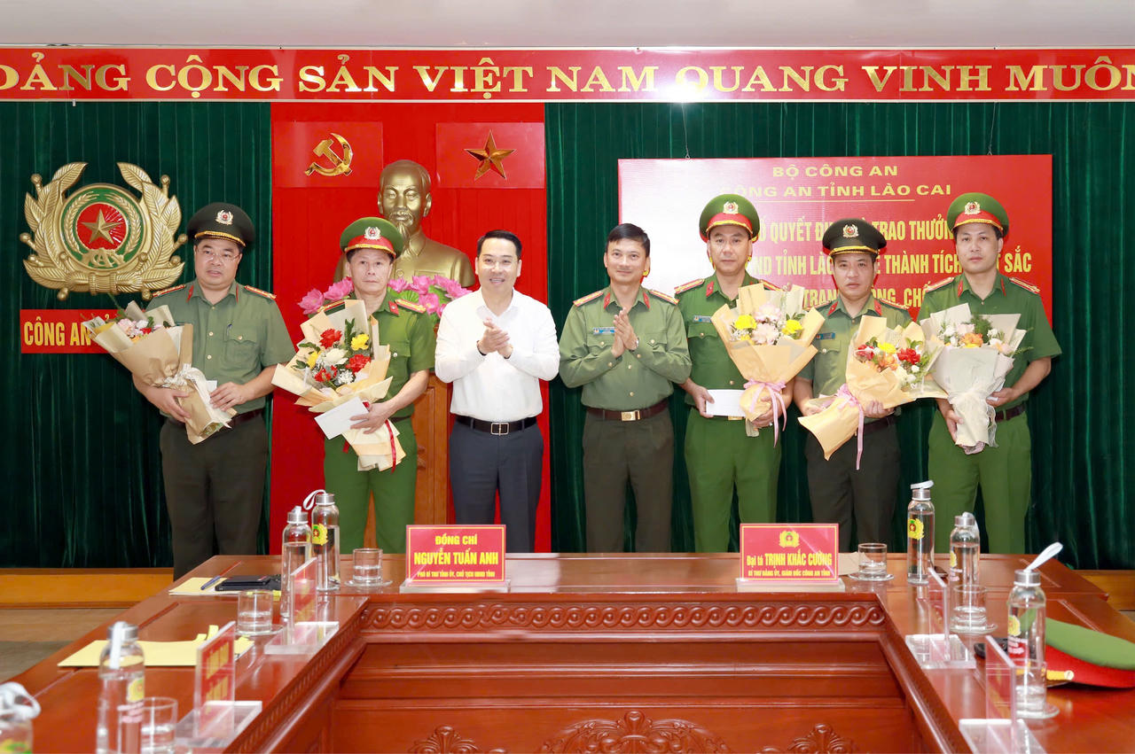 Công an 2 nước 'hợp sức' triệt phá băng nhóm lừa đảo xuyên quốc gia tại Lào