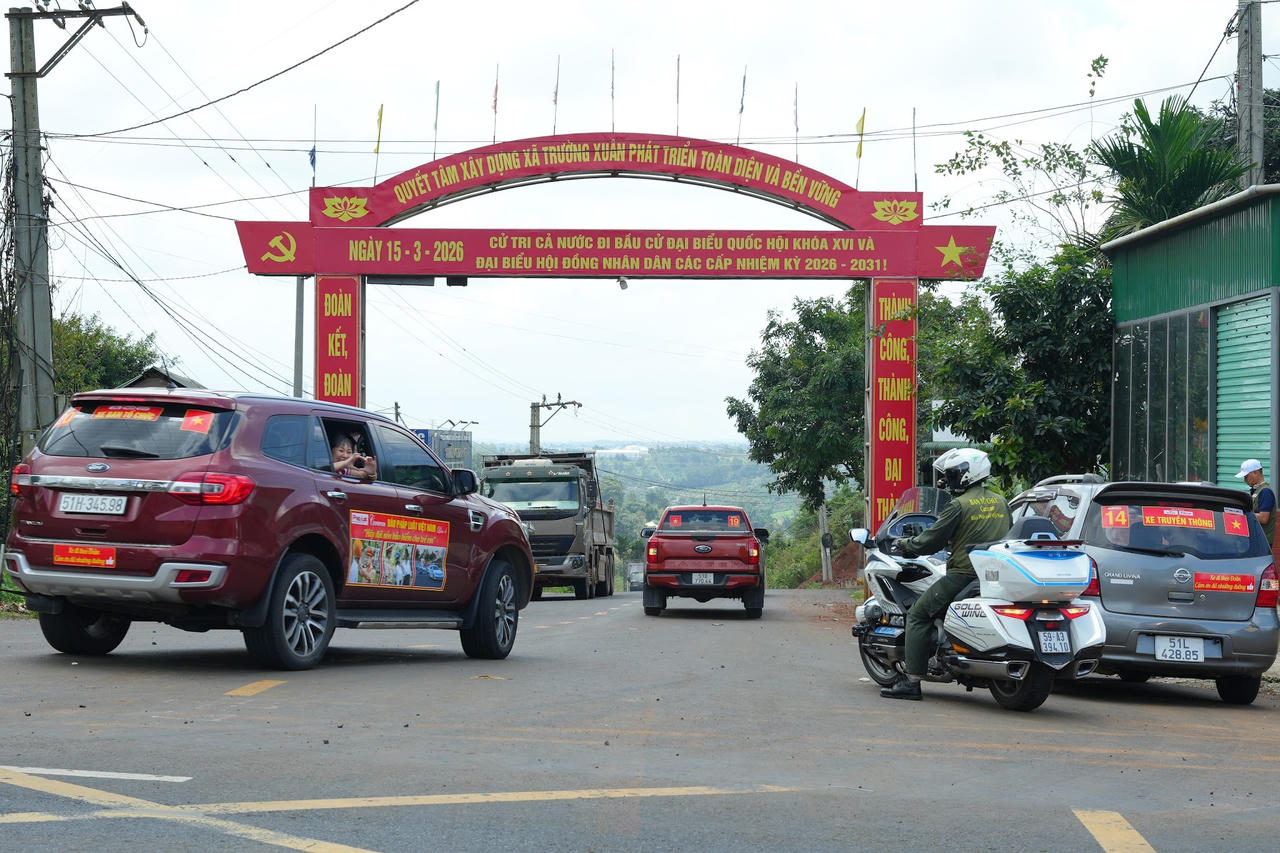 Caravan mùa 4: Khởi động hành trình phổ biến pháp luật và kết nối cộng đồng tại tỉnh Lâm Đồng
