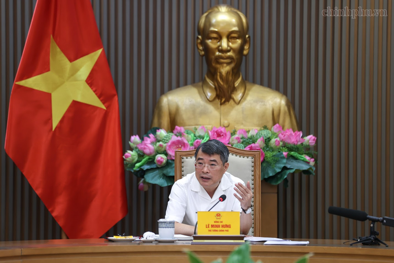 Thủ tướng: L&agrave;m r&otilde; tr&aacute;ch nhiệm, xử l&yacute; nghi&ecirc;m v&agrave; kh&ocirc;ng để t&aacute;i diễn việc thiếu s&aacute;ch gi&aacute;o khoa- Ảnh 6.