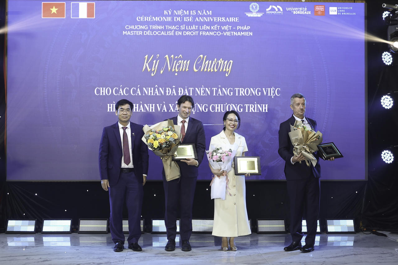 Trường Đại học Luật TP HCM kỷ niệm 15 năm chương trình Thạc sĩ Luật liên kết Việt - Pháp