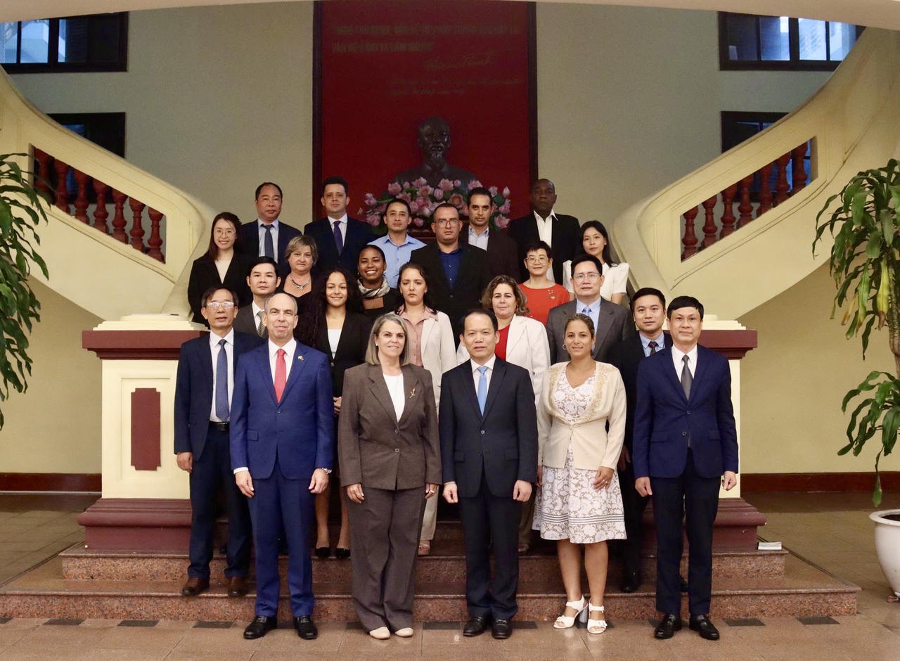 Tăng cường hơn nữa quan hệ hợp t&aacute;c ph&aacute;p luật v&agrave; tư ph&aacute;p Việt Nam &ndash; Cuba