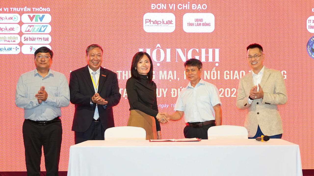 Nhìn lại hành trình Caravan Báo Pháp Luật Việt Nam lần thứ IV: Từ những cung đường đến ánh sáng nơi biên giới