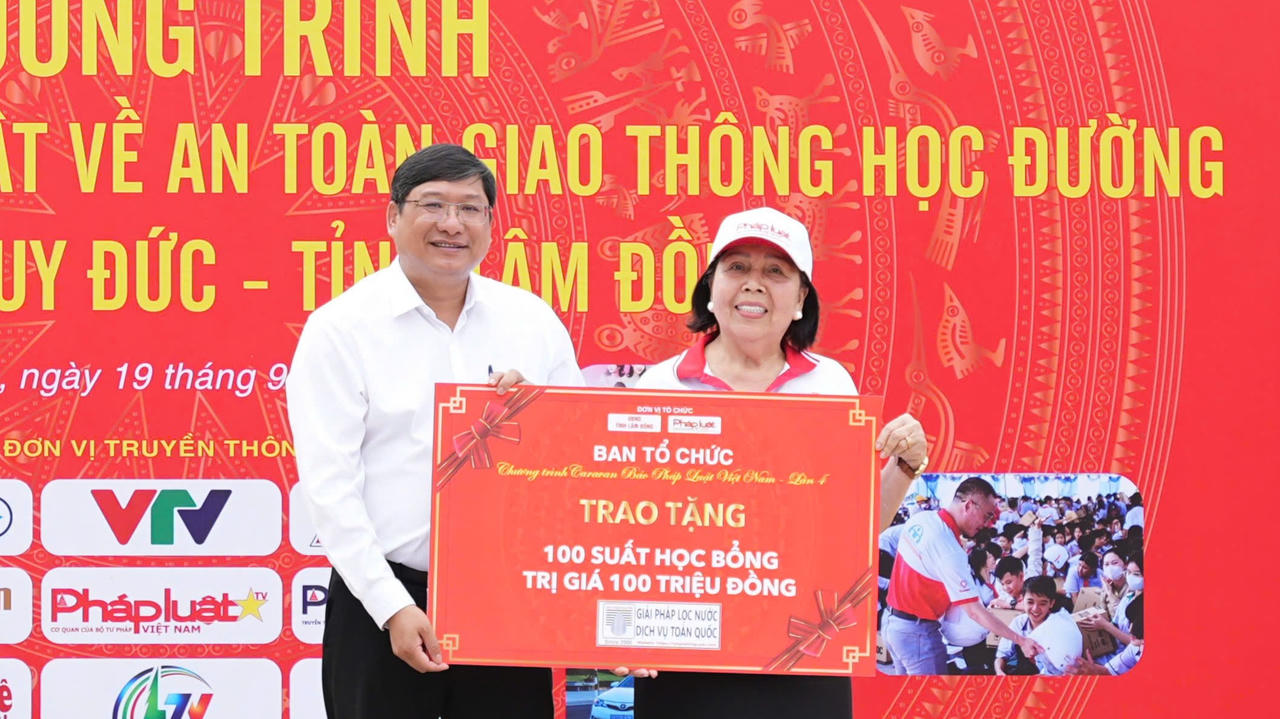 Nhìn lại hành trình Caravan Báo Pháp Luật Việt Nam lần thứ IV: Từ những cung đường đến ánh sáng nơi biên giới