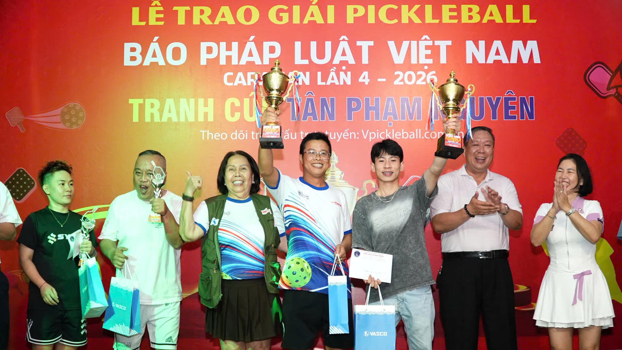 Nhìn lại hành trình Caravan Báo Pháp Luật Việt Nam lần thứ IV: Từ những cung đường đến ánh sáng nơi biên giới