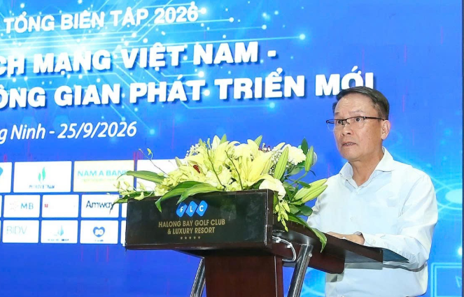 &Ocirc;ng Nguyễn Đức Lợi - Ph&oacute; Chủ tịch Thường trực Hội Nh&agrave; b&aacute;o Việt Nam ph&aacute;t biểu khai mạc Diễn đ&agrave;n. (Ảnh: C&ocirc;ng Hoan)