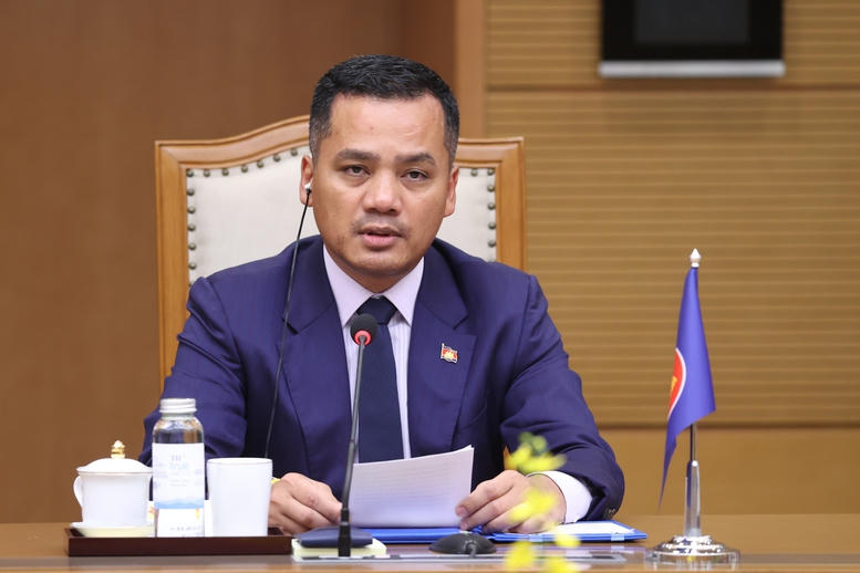 Thủ tướng tiếp đo&agrave;n l&atilde;nh đạo cơ quan thực thi ph&aacute;p luật c&aacute;c nước ASEAN- Ảnh 4.