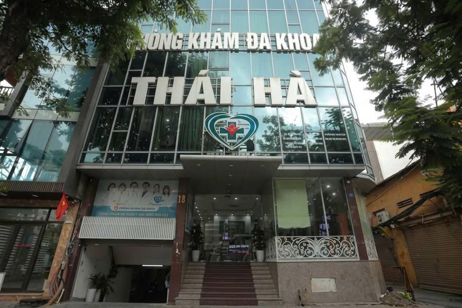 Trụ sở ph&ograve;ng kh&aacute;m nơi xảy ra sai phạm.