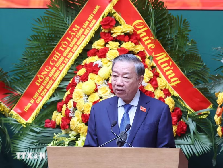 Tổng B&iacute; thư, Chủ tịch nước T&ocirc; L&acirc;m: Hội Cựu C&ocirc;ng an nh&acirc;n d&acirc;n phải thực sự trở th&agrave;nh n&ograve;ng cốt của phong tr&agrave;o bảo vệ an ninh Tổ quốc- Ảnh 1.