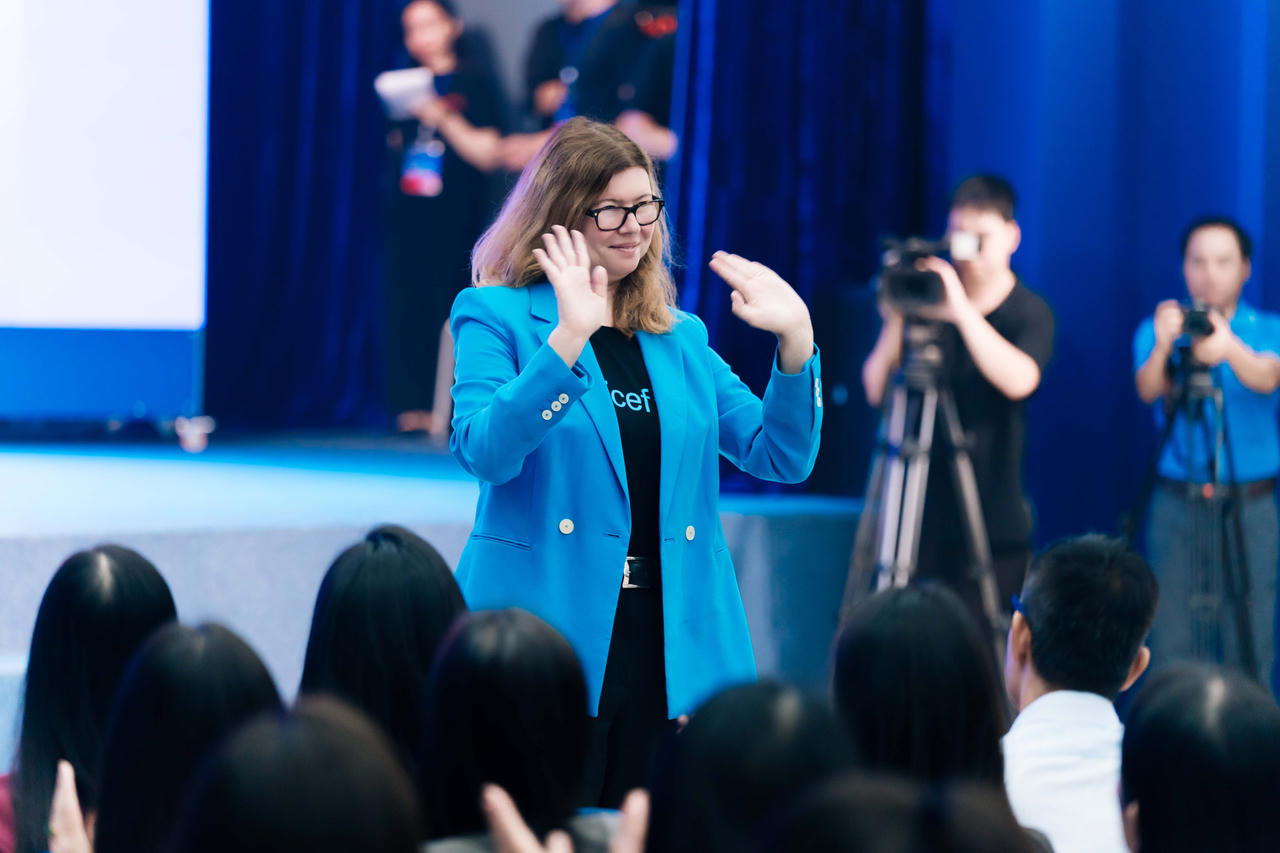 B&agrave; Silvia Danailov &nbsp;trưởng đại diện UNICEF tại Việt Nam .