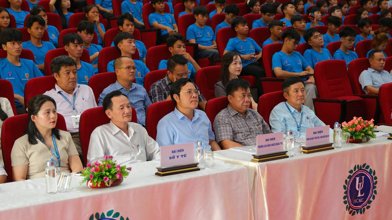Ưu tiên phòng, chống tác hại thuốc lá tại một số nhóm, hướng tới chuẩn mực xã hội không khói thuốc
