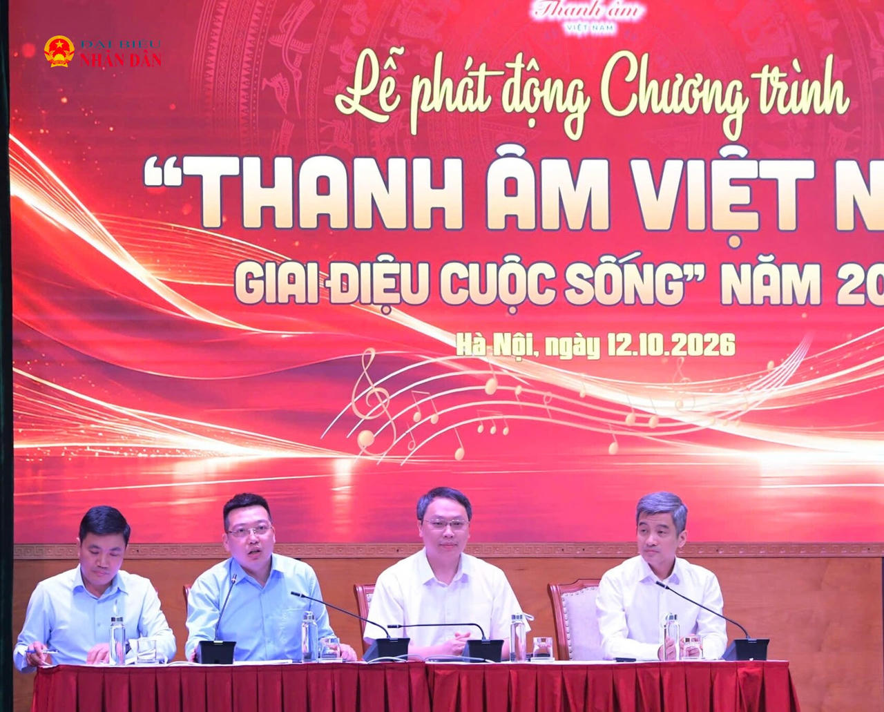BTC th&ocirc;ng tin về chương tr&igrave;nh &ldquo;Thanh &acirc;m Việt Nam - Giai điệu cuộc sống&rdquo; (Ảnh: Trần Huấn).