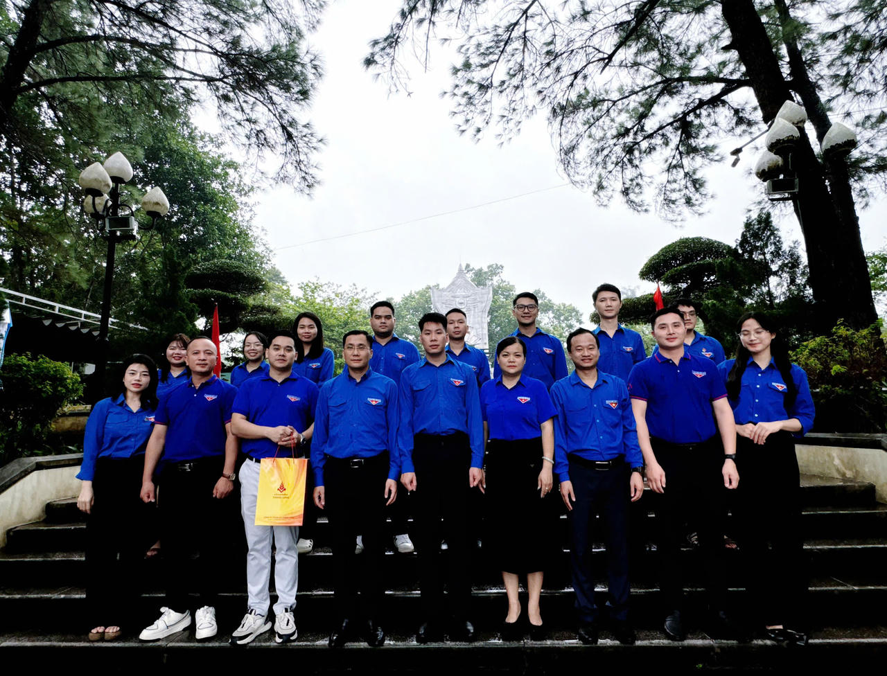 Tuổi trẻ Bộ Tư pháp đồng hành cùng thanh thiếu nhi vùng biên giới xã Lìa, Quảng Trị