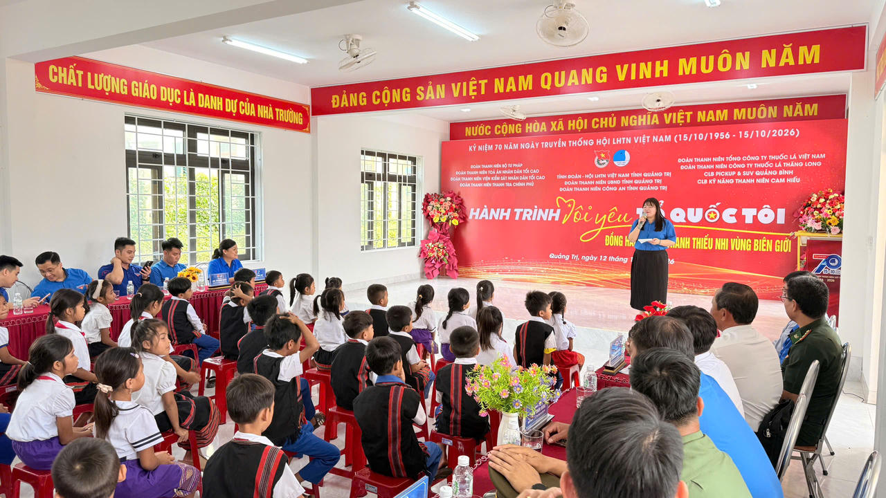 Tuổi trẻ Bộ Tư pháp đồng hành cùng thanh thiếu nhi vùng biên giới xã Lìa, Quảng Trị