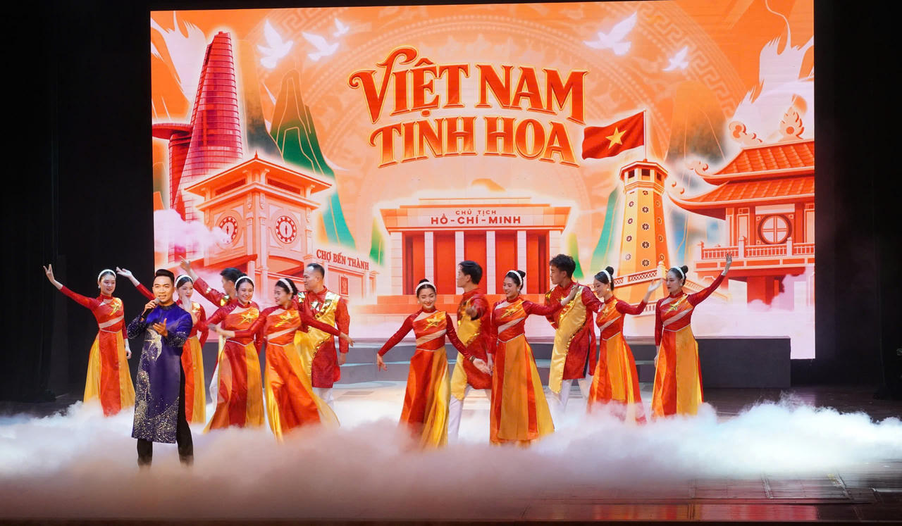 Khai mạc Li&ecirc;n hoan S&acirc;n khấu H&agrave; Nội mở rộng năm 2026