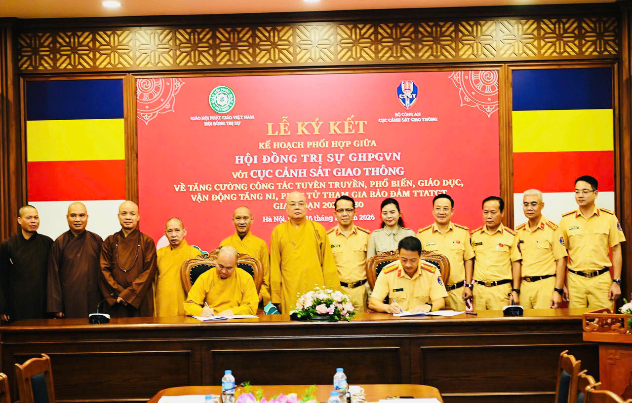 Tại hội nghị, Cục Cảnh s&aacute;t giao th&ocirc;ng v&agrave; Gi&aacute;o hội Phật gi&aacute;o Việt Nam đ&atilde; k&yacute; kết kế hoạch phối hợp giai đoạn 2026 - 2030 (Ảnh: GHPGVN).