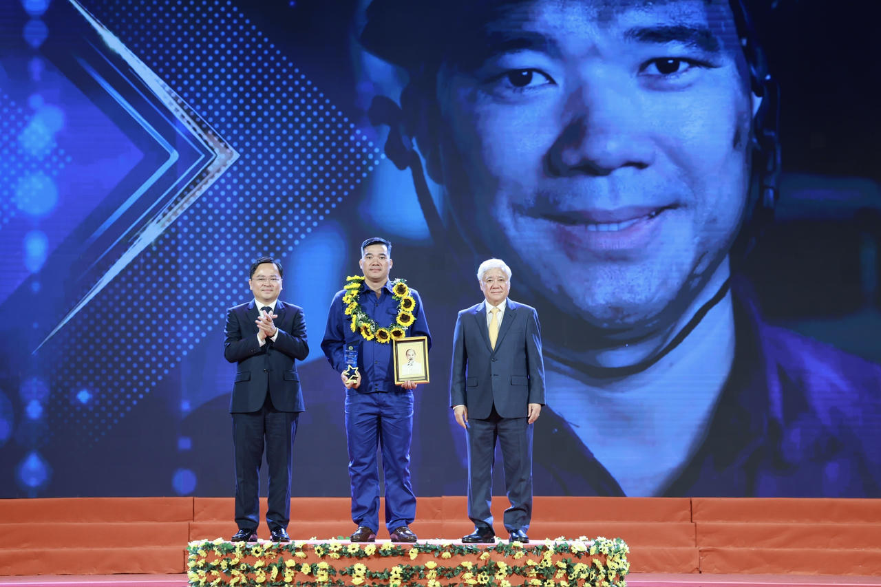 Tôn vinh 10 Công nhân Việt Nam tiêu biểu năm 2026