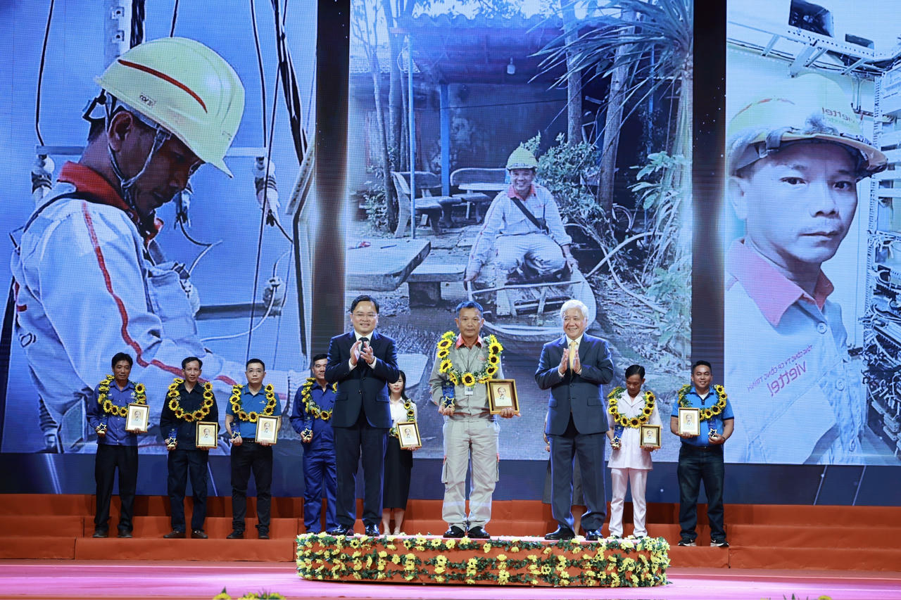 Tôn vinh 10 Công nhân Việt Nam tiêu biểu năm 2026