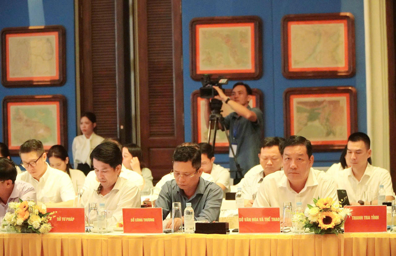 Đại biểu tham dự. Ảnh: Kh&aacute;nh Th&ugrave;y