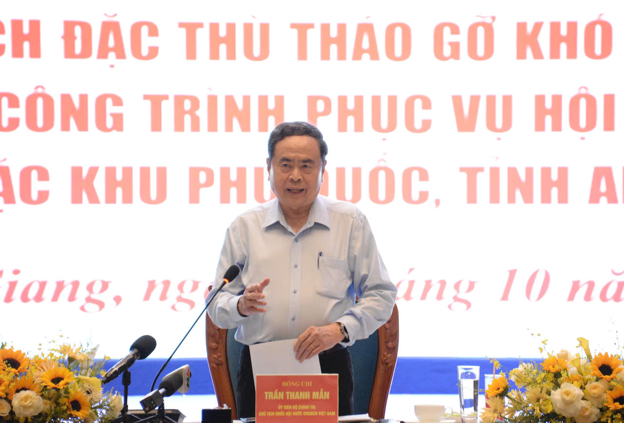 Chủ tịch Quốc hội Trần Thanh Mẫn ph&aacute;t biểu tại buổi l&agrave;m việc. Ảnh: Kh&aacute;nh Th&ugrave;y