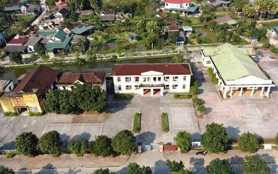 Bộ T&agrave;i ch&iacute;nh đang dự thảo Nghị quyết đề xuất c&aacute;c cơ chế, ch&iacute;nh s&aacute;ch đặc th&ugrave; nhằm đẩy nhanh tiến độ xử l&yacute; nh&agrave;, đất d&ocirc;i dư.