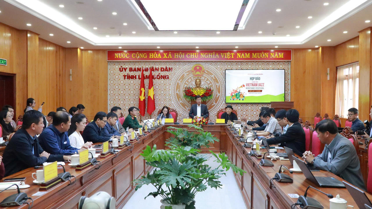 Quang cảnh buổi họp b&aacute;o. Ảnh T.N.