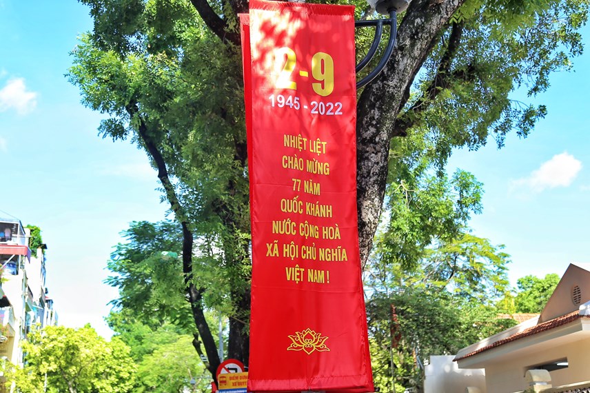 Cách đây 77 năm, Chủ tịch Hồ Chí Minh đã đọc bản Tuyên ngôn độc lập, khai sinh nước Việt Nam Dân chủ Cộng hòa. Ngày mùng 2-9 là một ngày lễ đặc biệt quan trọng đối với người dân Việt Nam.