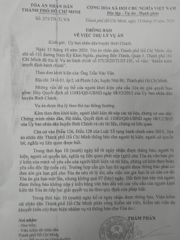 TIẾP VỤ “MỘT BẢN ÁN KHÔNG THỂ THI HÀNH TẠI TP HỒ CHÍ MINH”: Người dân kiện quyết định “thu hồi” sổ đỏ của huyện Bình Chánh