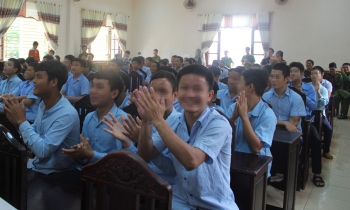 NGƯỜI CHƯA THÀNH NIÊN PHẠM TỘI: Đề cao xử lý nhân văn, phù hợp lứa tuổi