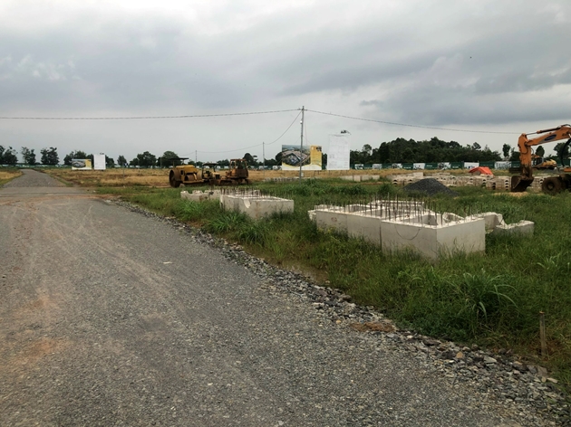 Lừa khách mua nhà thành phố, công ty “lùa gà” bán đất huyện