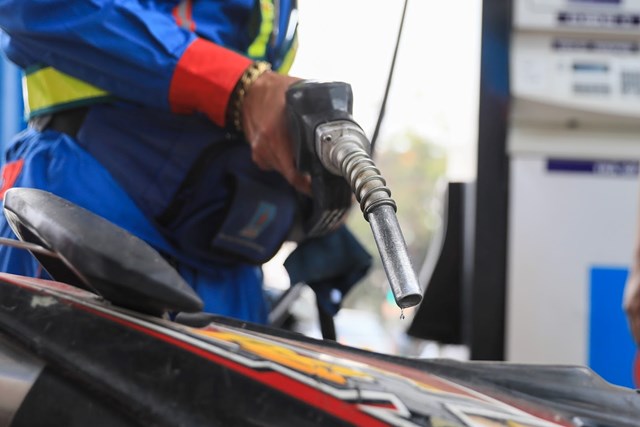 Giá xăng dầu đã liên tục được điều chỉnh giảm từ đầu tháng 7/2022.