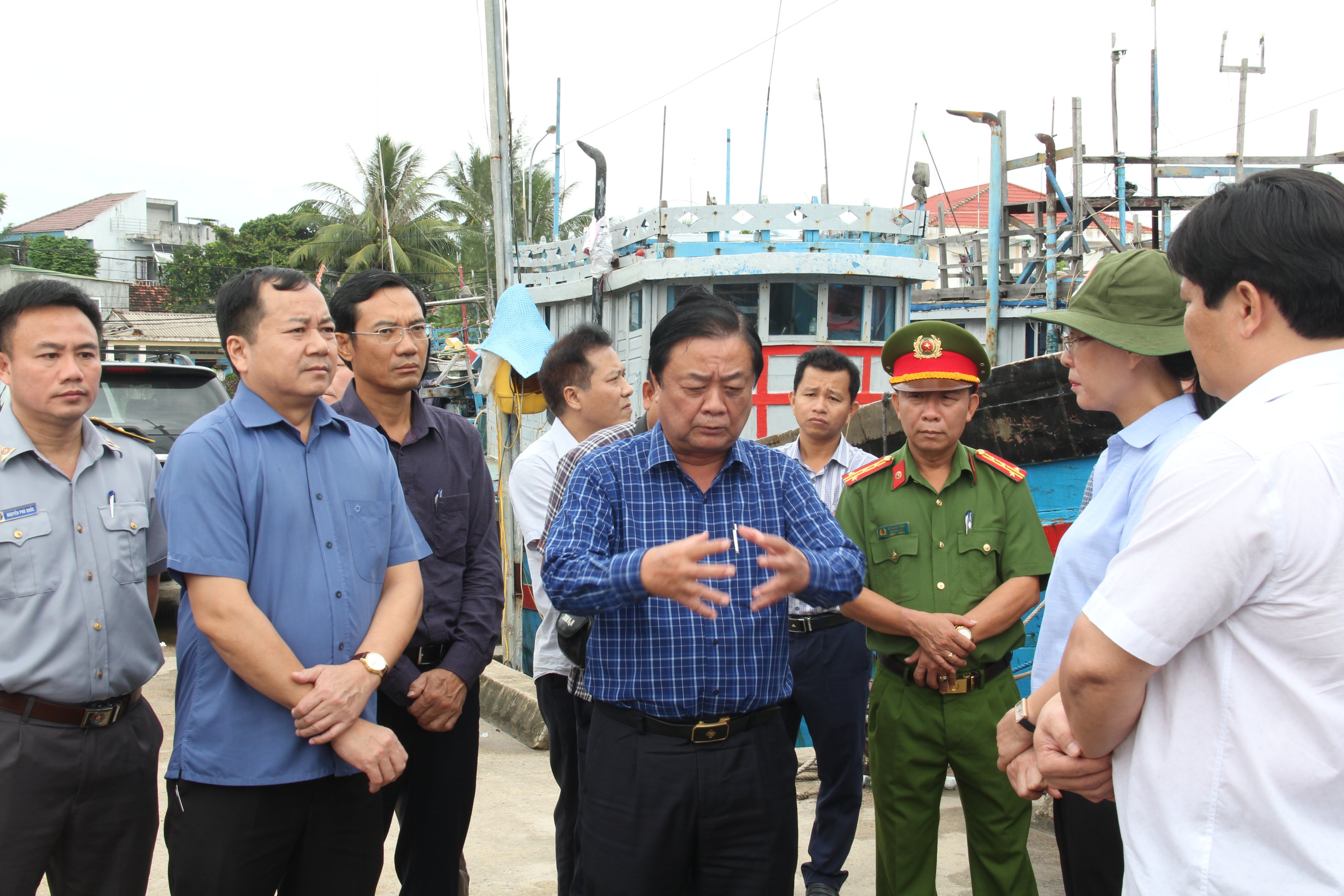 Dành ưu tiên cao nhất cho công tác phòng, chống bão Noru