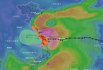 Bão Noru vào đất liền, nhiều nơi ở miền Trung mưa lớn