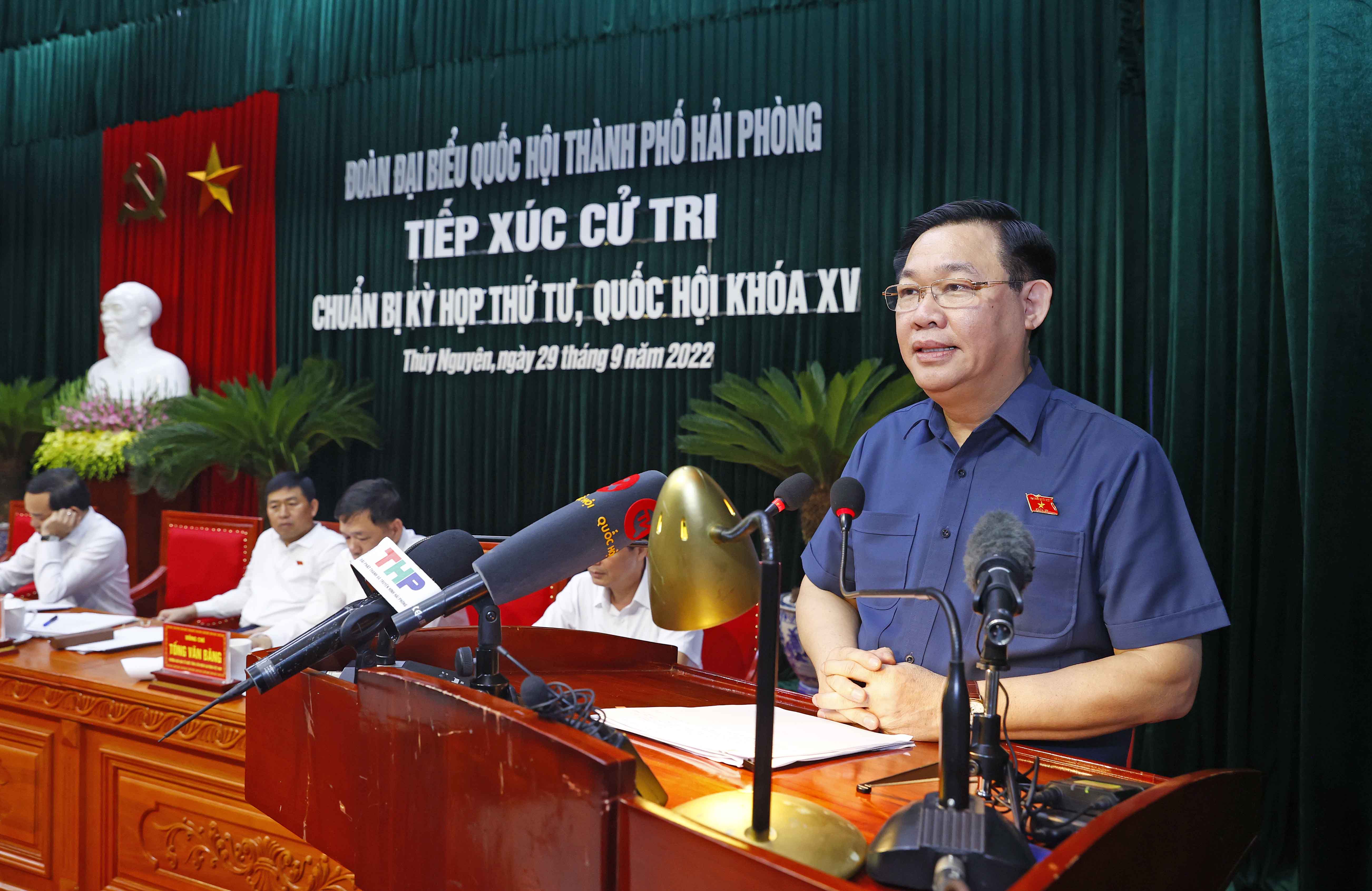 Khắc phục những hạn chế trong đấu thầu mua sắm thiết bị y tế