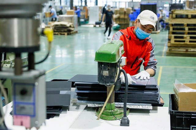 Hỗ trợ doanh nghiệp vượt khó