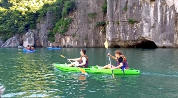 Quảng Ninh: 3 đơn vị kinh doanh trên vịnh không tuân thủ Nghị định của Chính phủ