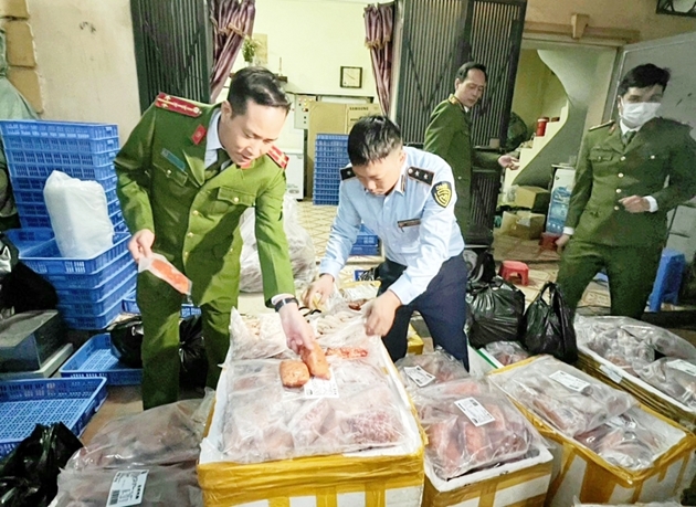 An toàn thực phẩm dịp Tết: Đến hẹn lại... lo