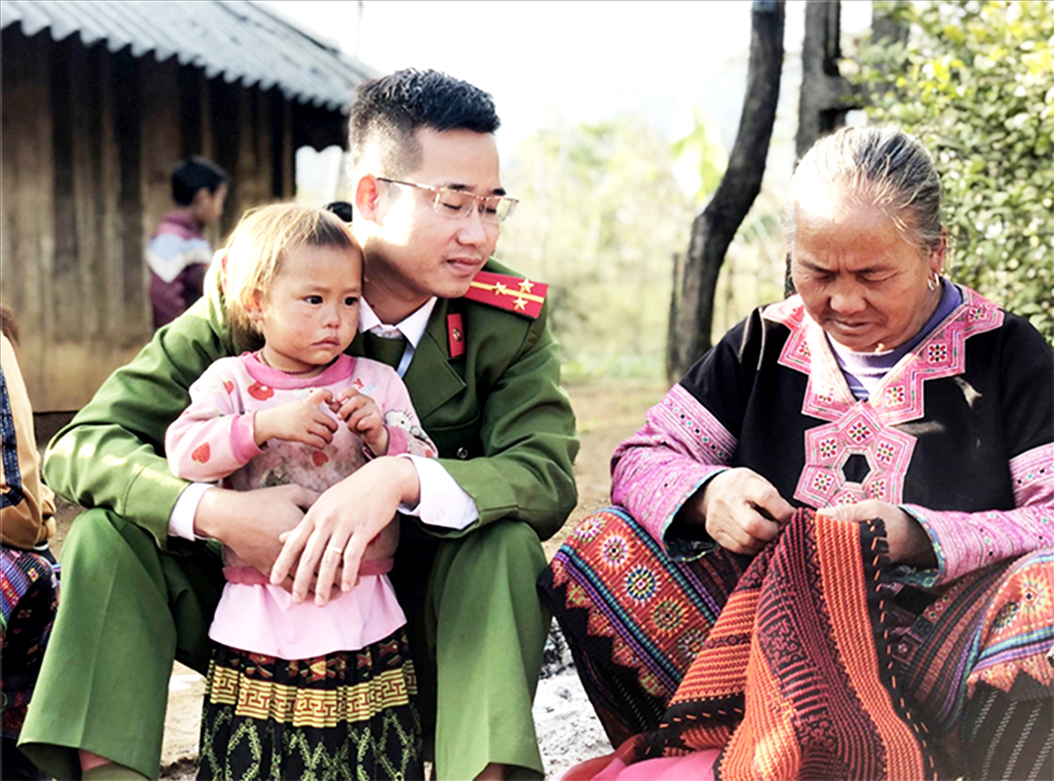 Đồng bào Mông ở Hang Kia và Pà Cò kiên quyết "tẩy chay" đạo trái phép