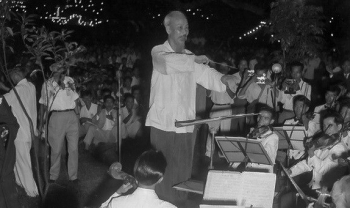 Chủ tịch Hồ Chí Minh luôn trong trái tim của người Việt và nhân loại