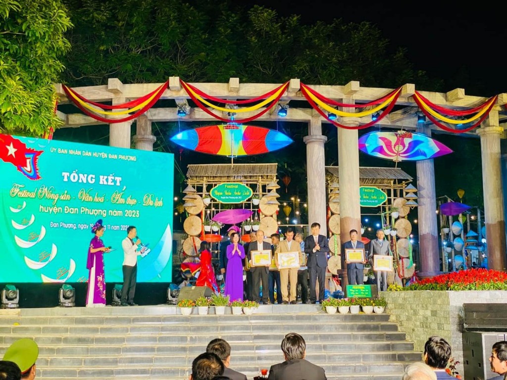 Trên 80.000 du khách tới tham quan Festival Nông sản - Văn hóa - Ẩm thực - Du lịch huyện Đan Phượng