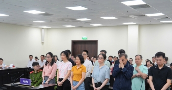 Ông chủ Vàng Phú Cường lãnh 14 năm 6 tháng tù vì chuyển trái phép hơn 425 triệu USD