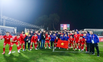 HLV Kim Sang Sik nhắn gửi học trò trước trận gặp lại Thái Lan