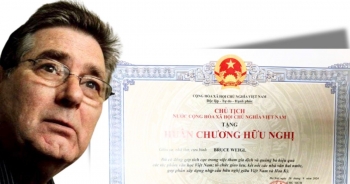 'Gửi một người mẹ Việt Nam' - bài thơ được nhà thơ Mỹ đọc tại 'Ngày Thơ Việt Nam năm 2025'