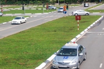 Sở Giao thông Vận tải các địa phương tiếp tục cấp, cấp đổi giấy phép lái xe